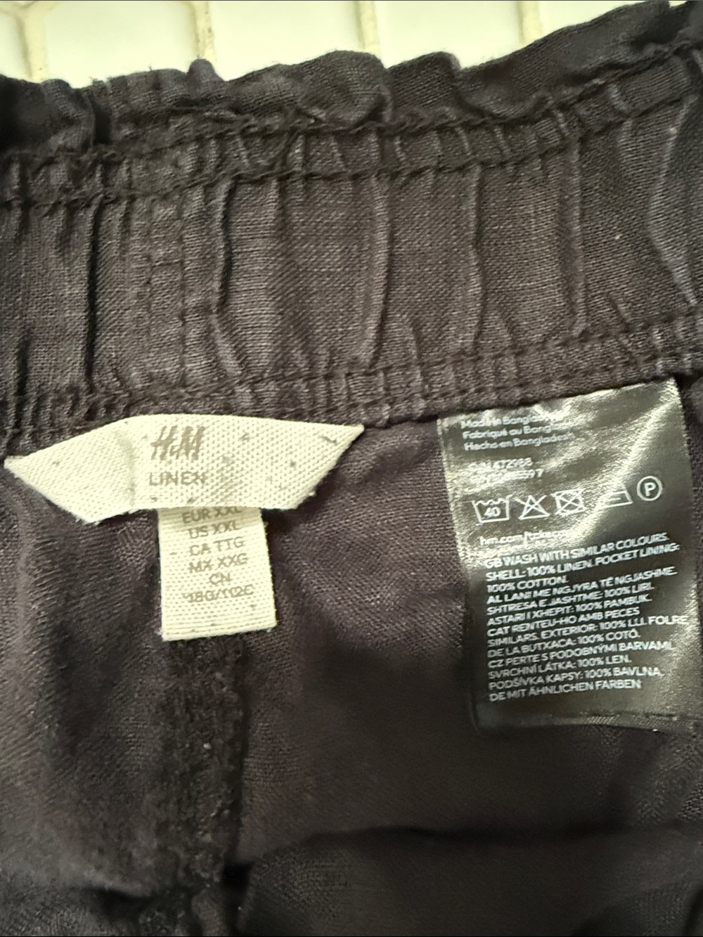 H&M Black Wide-Leg Cropped Pants - Picture 3 of 3